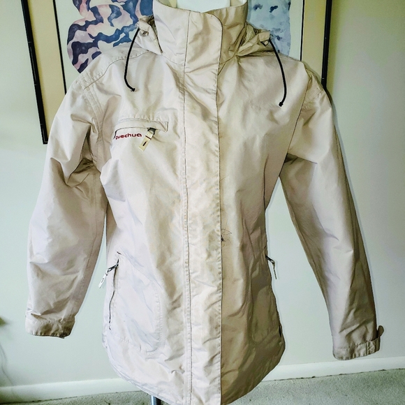 hiking jacket decathlon